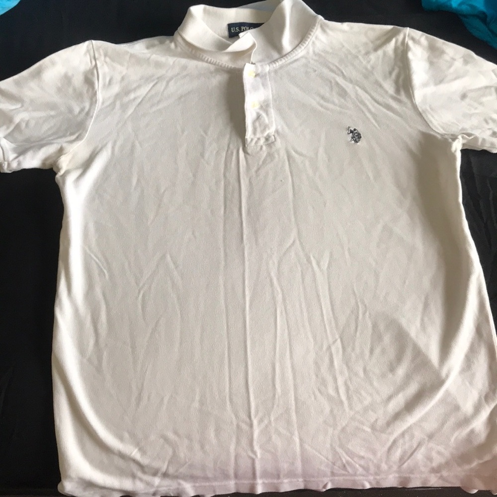 collared-button up polo shirt